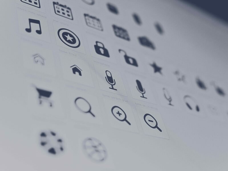 Crafting a Strong Brand Identity Using Just Words