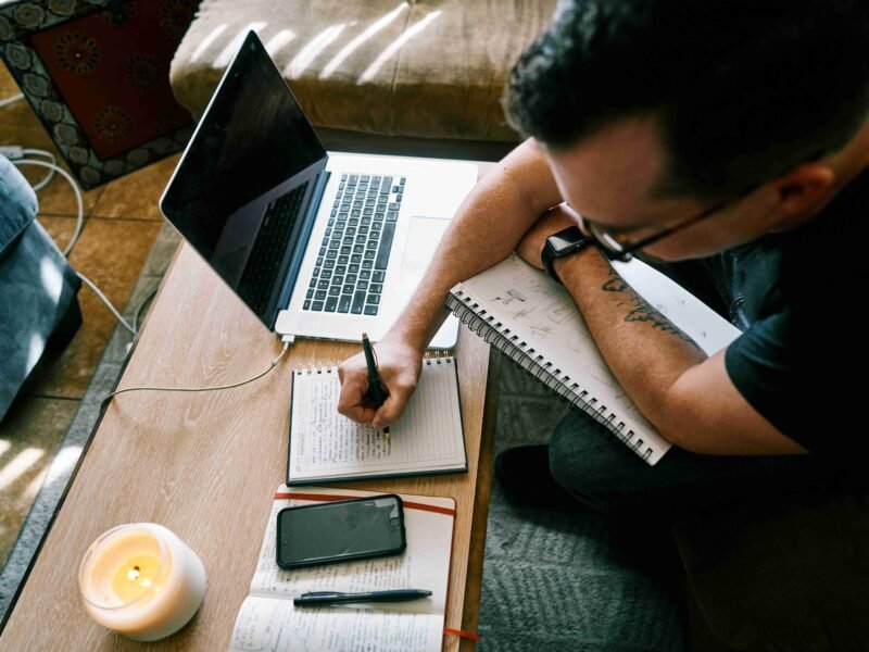Social Media Writing - Captions That Get Engagement