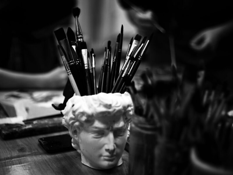 Minimalist Design- The Art of Less