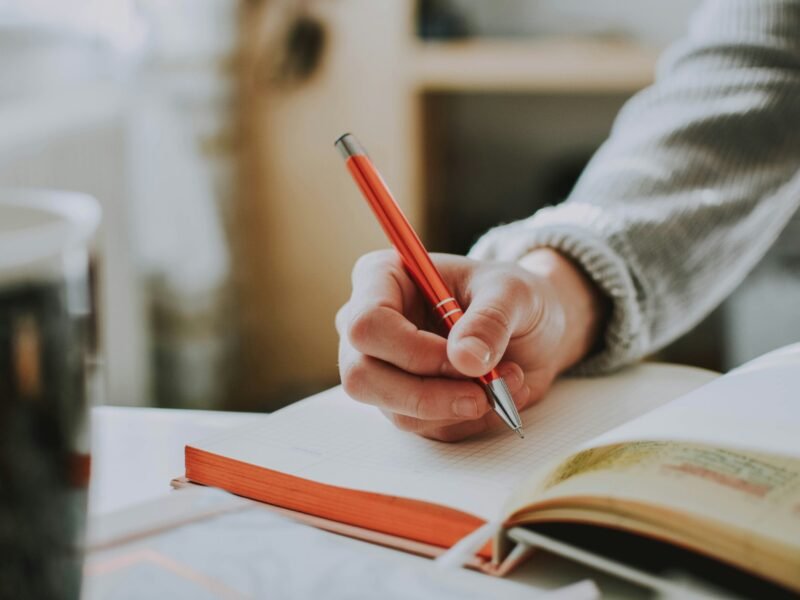 Creating Engaging Blog Posts and Articles