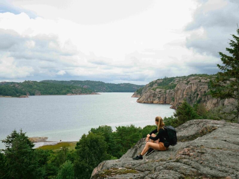 Dealing with Altitude Sickness and Extreme Weather